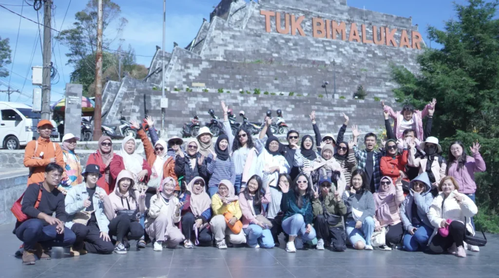 gathering dieng