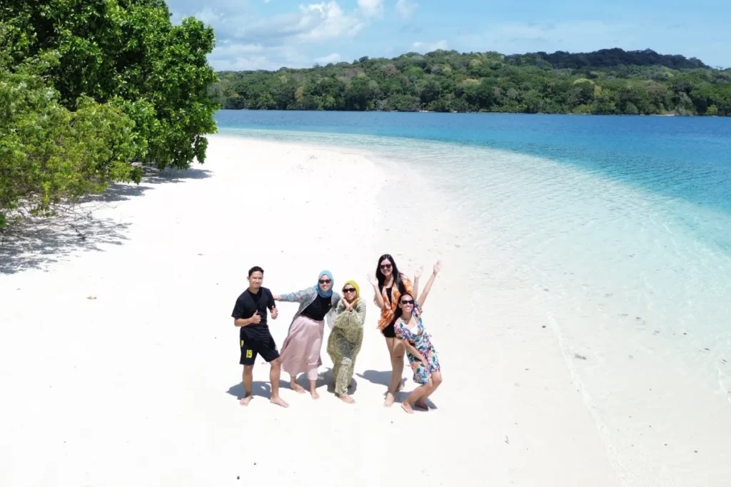 open trip pulau peucang ujung kulon