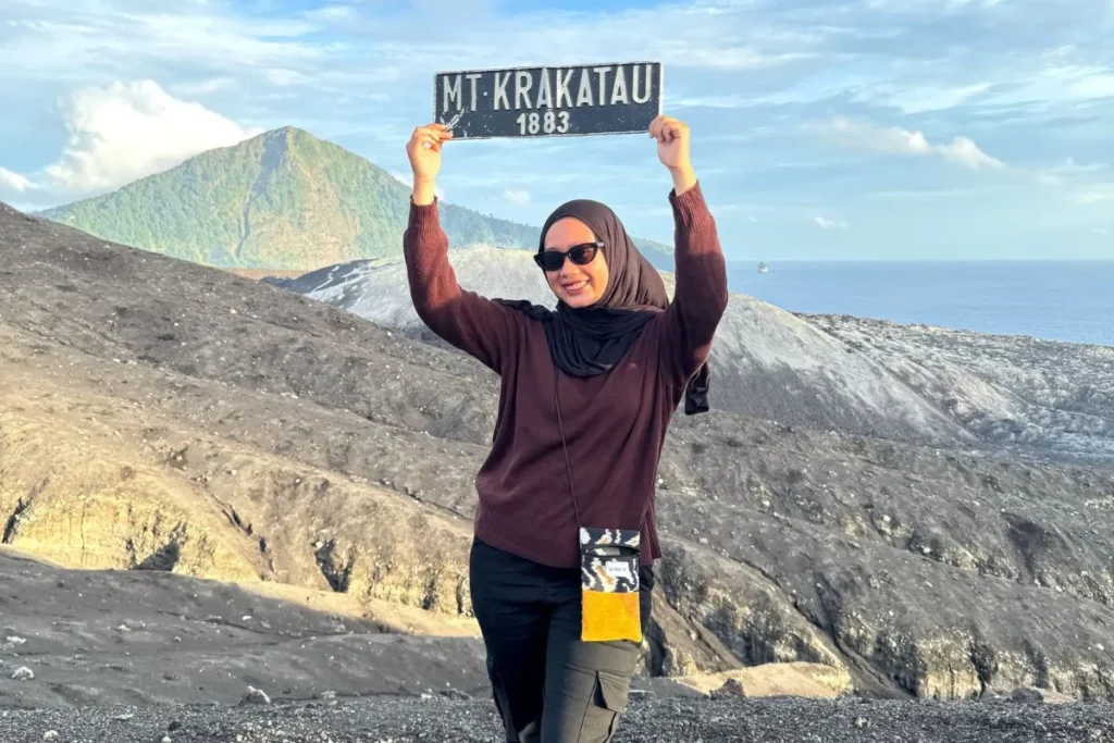 Open Trip Pulau Sebesi & Trekking Gunung Krakatau Lampung